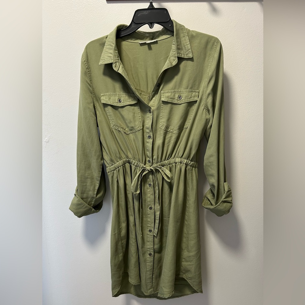 Olive button-up tie-waist dress